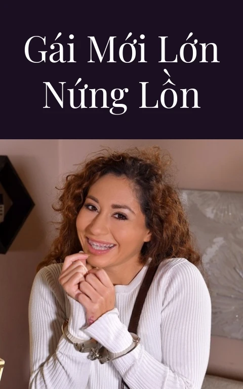 Gái mới lớn nứng lồn